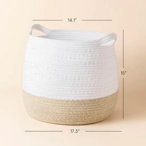 Panier en macramé blanc minimaliste, organisateur polyvalent fait à la main pour le rangement, table, chambre, salon, décoration intérieure en provenance d'Inde - Product Image 2