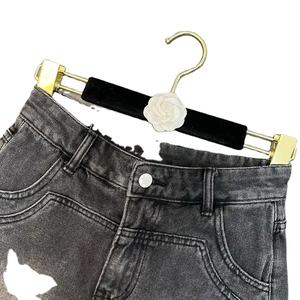 Shorts en jean pour femmes, nouveau design, haute qualité, sur mesure, avec poches, style sexy streetwear, délavé, décontracté, mode été. - Product Image 2