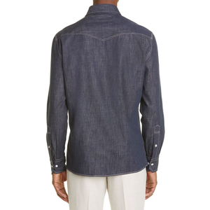 Chemise en jean pour homme avec rabats de poitrine et manches longues Chemise en jean en coton doux pour homme Chemise en jean délavé faite à la main - Product Image 2