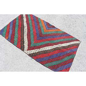 Alfombra Turca Vintage de 3x5.3 pies (92x161 cm), Alfombra Ikat Roja Kilim - Product Image 4