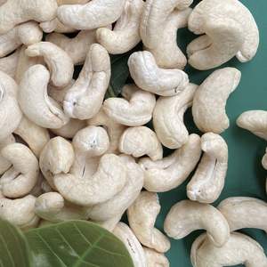 W320เม็ดมะม่วงหิมพานต์จากเวียดนาม - Product Image 1