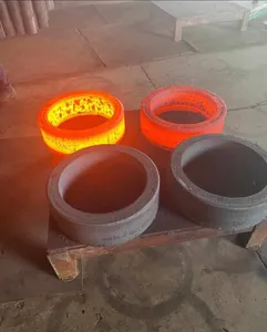 Fourniture de composants de forgeage industriels robustes et durables. Pièces forgées en métal de haute qualité, boulons ronds en acier au carbone avec revêtement de 80 microns. - Product Image 6