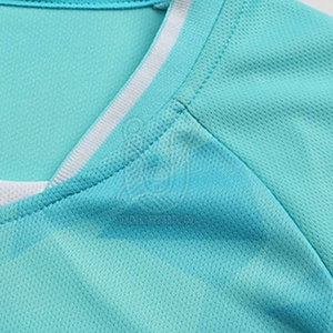 เสื้อฟุตบอลผู้ชายแบบ OEM - โพลีเอสเตอร์ 100% แห้งเร็ว ระบายอากาศได้ดี คุณภาพสูง ออกแบบได้ตามต้องการ ราคาประหยัด สำหรับผู้ใหญ่ - Product Image 5