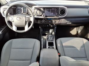 โตโยต้า ทาโคมา SR5 V6 ดับเบิ้ลแค็บ LB 4WD ปี 2021 - Product Image 3