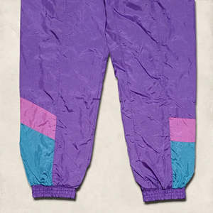 Conjunto de Sudadera con Capucha y Cremallera Cortavientos de Invierno Personalizado, Pantalón de Chándal Ligero de Poliéster, Conjunto de Pantalones Acampanados para Correr - Product Image 5