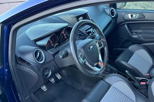 Ford Fiesta ST 2016 usado en buen estado - Product Image 3