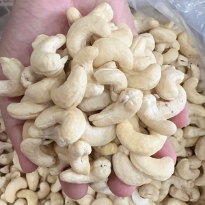 Usine de confiance Santigo Viet Nam Noix de cajou W320 Noix de cajou grillées Emballage personnalisé biologique - Product Image 1