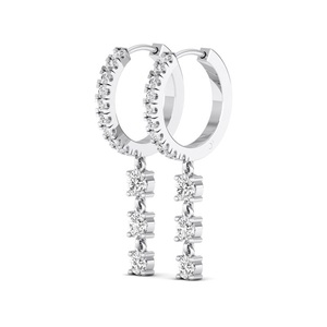 Boucles d'oreilles créoles en or blanc 10 carats avec diamants de laboratoire, bijoux tendance et modernes pour femmes, pour mariages et fêtes - Product Image 3