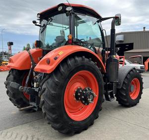 Tracteur M7-172 PREMIUM 2020 - Tracteur utilitaire de 172 CV de niveau 4 - Product Image 1