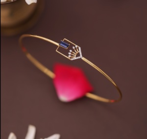 High-Value 18KT Fine <b>Gold</b> Bracelet Kada Perfectly Tailored for B2B Luxury Segments for premium market momentum - Product Image 1