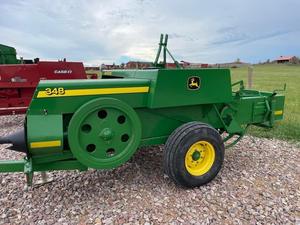 Envío Gratuito, Mini Enfardadora Cuadrada de Heno John D 348, Maquinaria Agrícola para la Compresión de Pasto con Componentes Principales - Product Image 4