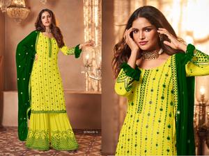 2022 Costume ethnique exclusif Faux Georgette Sharara Palazzo avec Dupatta Nouveau lancement et prix raisonnable pour les fêtes de mariage - Product Image 5