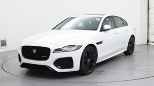 2022 แจ็กการ์ XF R-Dynamic SE ซีดาน ขับเคลื่อนสี่ล้อ สภาพดี ใช้งานน้อย - Product Image 4