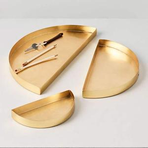 Ensemble de 3 plateaux de service en métal demi-rond en laiton pour la maison et l'hôtel Plateaux de service pour aliments et boissons, - Product Image 1
