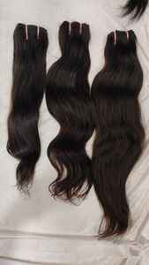 Vente en gros de cheveux humains indiens bruts, un donneur de cheveux humains bruts non transformés à cuticule alignée, cheveux indiens bouclés bruts non traités - Product Image 5