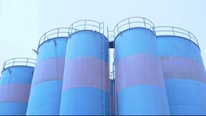 Aceite de Motor Premium Dana Lubes 4L SAE 10W40 API SN/CF ILSAC GF4 para un Rendimiento Extra, Certificado ISO, 5 Años - Product Image 4