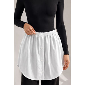 Camisola Blanca con Cintura Elástica y Detalle de Botones, Camiseta Interior Cómoda - Product Image 1