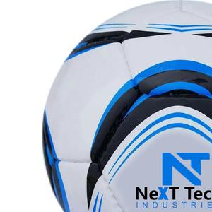 Balón de entrenamiento de fútbol de Next Tech Industries, material de PU para fines de entrenamiento con diseño personalizado y logotipo personalizado - Product Image 6