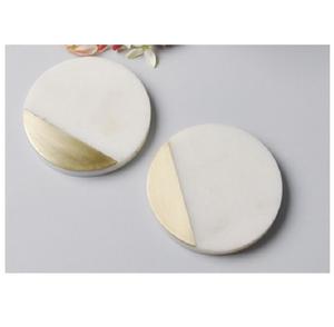 Sous-verres en verre de forme ronde en marbre blanc avec incrustation de métal pour la protection et la décoration de table de mariage de maison d'hôtel de restaurant utilisés - Product Image 1