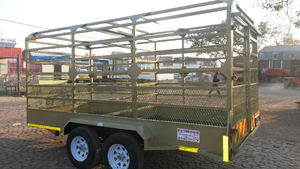 Nuevas remolques para ganado en venta, semirremolque para ganado de alta resistencia con neumáticos 12r22.5, materiales de acero y aluminio en stock para la venta. - Product Image 3