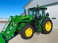 Tracteur John Deere d'occasion de qualité, modèle 5100M 4x4 avec chargeur frontal, cabine, chargeur frontal et godet