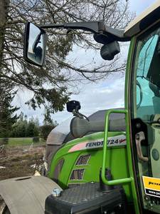 Tractor Agrícola Fendt 724 Vario 2019: Eficiencia de Primera Clase, Tecnología Avanzada y Rendimiento Superior en el Campo - Product Image 5