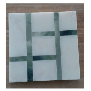 ที่รองแก้วหินอ่อนสีขาวสวยสง่าชุดที่รองแก้วทรงกลมทนทานสี่ชิ้นสำหรับเป็นของขวัญคริสต์มาสและเครื่องครัวที่รองแก้ว - Product Image 6