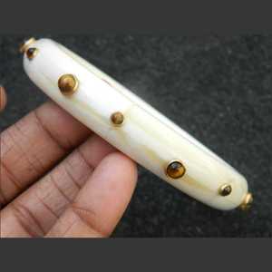 Brazalete Redondo de Hueso Natural Lacado, Hecho a Mano, Imitación Antigua, Duradero, Regalo para Mujer, MN EXPORTS - Product Image 1