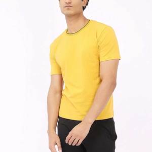 เสื้อยืดผู้ชายคุณภาพสูง เสื้อยืดลำลองน้ำหนักเบา สีพื้น ลายพิมพ์ เสื้อยืดผู้ชาย - Product Image 1