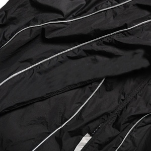 Chaqueta cortavientos con capucha y cremallera personalizada para hombre, chaqueta fina a prueba de viento, chaqueta cortavientos con ribete reflectante a la moda - Product Image 3