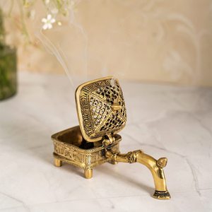 Brass <b>Incense</b> <b>Burner</b> <b>Holder</b> Square Gold Finished Vintage Design Indian Handmade Modern Collection of <b>Incense</b> <b>Burner</b> for Sale - Product Image 4