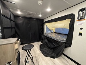 KESTONE COLEMAN 13T 2026 USADO EN BUEN ESTADO, DISPONIBLE PARA LA VENTA - Product Image 3