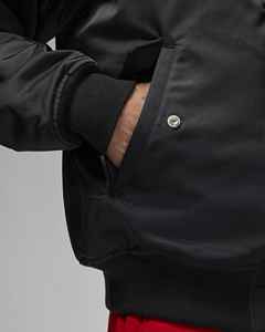 Veste coupe-vent pour homme en gros, taille plus, nouvelle conception, design moderne, nylon satiné uni, saison printemps, style bomber parfait - Product Image 6