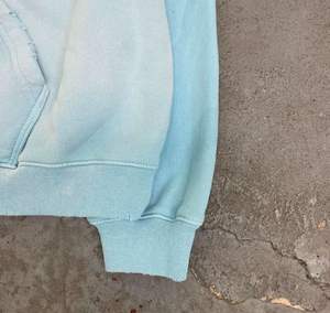 Categorie Vêtements et accessoires>> Vêtements pour hommes>> Sweats à capuche et sweatshirts pour hommes - Product Image 4