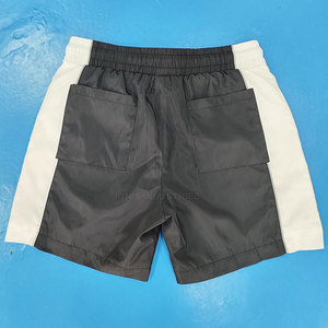 Ensemble short coupe-vent pour homme fabriqué avec un matériau à séchage rapide pour les journées de sport et de fitness - Product Image 5