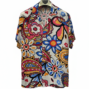 Chemise à manches courtes pour homme, motif floral moderne, coupe décontractée, tissu satiné léger, design estival élégant, vêtements décontractés, vacances - Product Image 5
