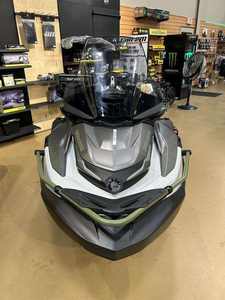 Nuevo Moto Acuático Sea-Doo FishPro Apex 300 2025, Motor de 2 Tiempos, 3 Asientos, 226-300HP, 4 Cilindros, Aluminio, 1800cc, 20km/h, 345cm - Product Image 2