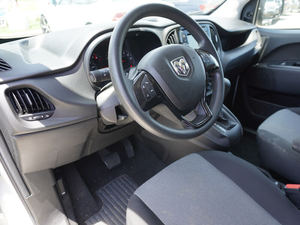 CLean Great deal ..Used 2022 R A M P R O M A S T E R C I T Y T R A D E S M A N C A R G O V A N F W D - Product Image 2