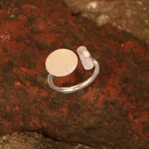 Anillo de Piedra Lunar Arcoíris, Estilo Boho, Joyería Hecha a Mano en Plata de Ley, Piedra Natural de 8x3 mm, Corte Pera, Chapado en Rodio, Platino, 3 g - Product Image 4