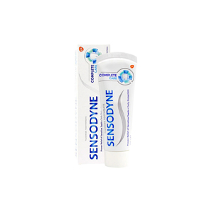 Dentifrice Sensodyne solution avancée d'hygiène buccale adaptée au pouvoir blanchissant des dents sensibles et à la protection des gencives - Product Image 1