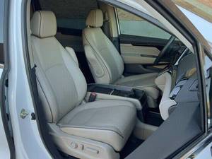 ฮอนด้า โอดิสซีย์ EX-L ปี 2023 รถ 7 ที่นั่ง พวงมาลัยซ้าย มาตรฐานไอเสียยูโร 4 วิ่ง 25,000-50,000 ไมล์ รถครอบครัว สภาพสมบูรณ์แบบ 100% - Product Image 3