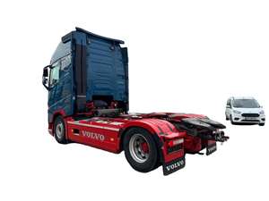 Tractocamión de Servicio Pesado 2024, 6x4, Euro 6, Diésel, 460HP, Caja de Cambios Automática Rápida, Cabina XL con Cama, Listo para Trabajos de Volteo/Transporte - Product Image 4