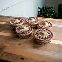 Panier rustique multicolore en herbe de Moonj naturelle, fait main, écologique, de haute qualité, avec couvercle, pour le rangement et la décoration intérieure