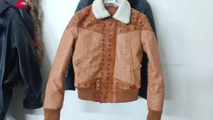 Veste d'hiver professionnelle personnalisée pour hommes, blouson unisexe à col montant en cuir, col en peau de mouton, Style décontracté, teint uni Technics XS - Product Image 5