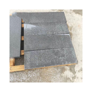 Bloque de piedra de lava negra con acabado natural Superficie cruda y sin pulir - Product Image 3