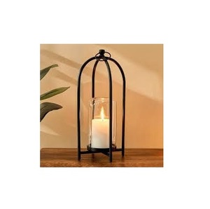 Linterna grande de metal blanco y vidrio de diseño antiguo para velas, boda y decoración del hogar para el Día de San Valentín - Product Image 3
