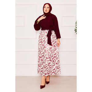 Conjunto de Traje Borgoña para Mujer con Falda de Mangas Anchas y Cinturón Incorporado, Elegante y con Estilo - Product Image 1