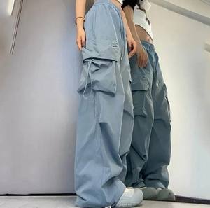 Casual Stylish Multi-Pockets Woman Trousers Custom Design Oversized Cargo Pants Women 100% Cotton Lightweight Cargo Jogger - Product Image 2