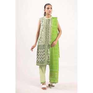 ชุดสูทผ้าแจ็คการ์ดลูเร็กซ์พิมพ์ลาย 3 ชิ้นสำหรับผู้หญิง พร้อมผ้าคลุมไหล่ลายทาง รุ่น SP-52093 - Product Image 5