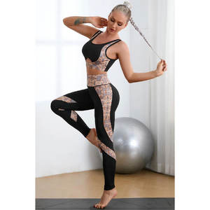 Etiqueta privada Transpirable Mujeres Yoga Set Outdoor Women Yoga Set Cómodo Mujeres Yoga Set - Product Image 1